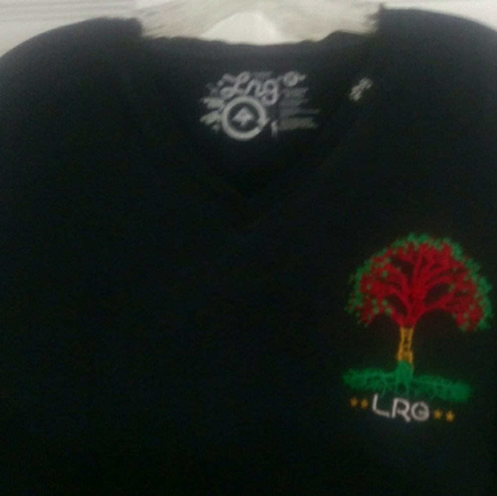 Men's LRG premium fit black T-shirt AZ Med